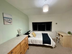 Photo 15- click for photo gallery